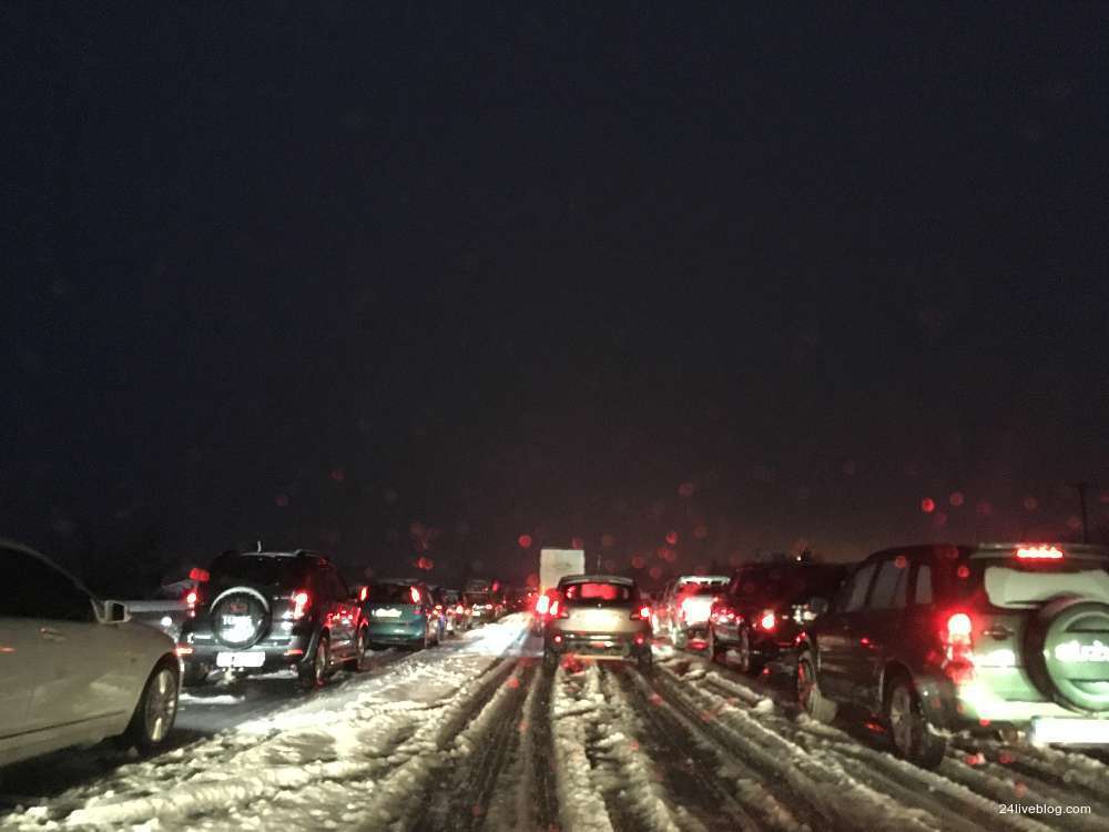 απελπιστικό-μποτιλιάρισμα-32-χιλιόμετ-426873