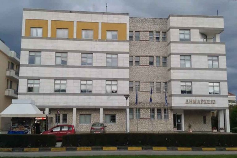 συνεδριάζει-το-δημοτικό-συμβούλιο-αρ-434026