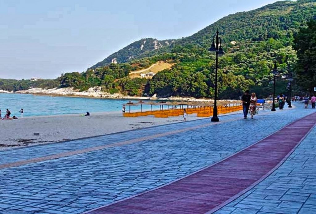 άνοιξε-στα-δύο-η-γη-στο-πήλιο-φωτο-434534