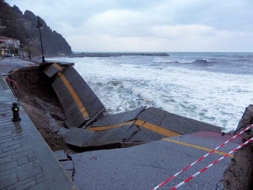 π-θεσσαλίας-σε-κατάσταση-έκτακτης-ανά-434437