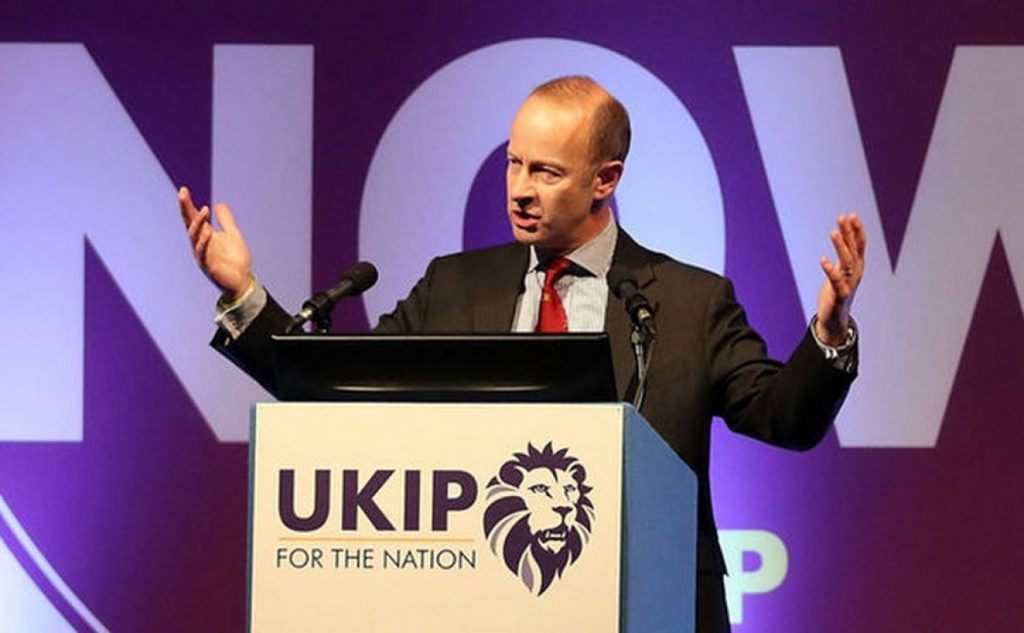 βρετανία-ο-ηγέτης-του-ukip-παράτησε-γυναί-433039