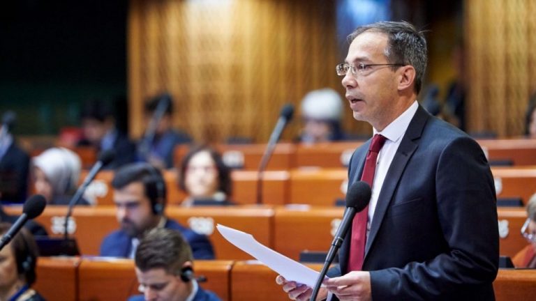 μαυρωτάς-αμυράς-και-ψαριανός-θα-είναι-444908
