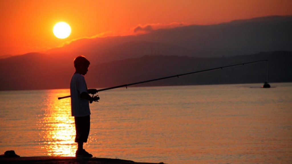 επανέρχεται-η-άδεια-ψαρέματος-για-του-464449