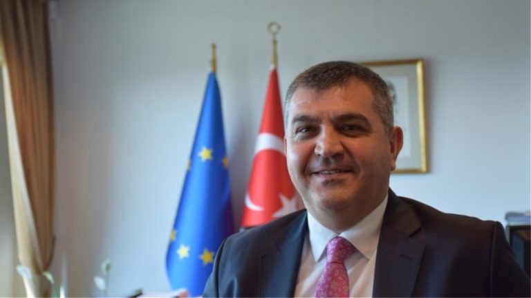 τούρκος-πρέσβης-στην-εε-μη-βάζετε-σημα-472391