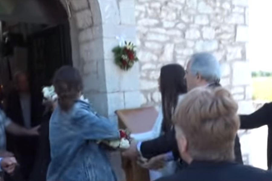 τσακωμός-για-την-εικόνα-του-αγίου-γεωρ-473487