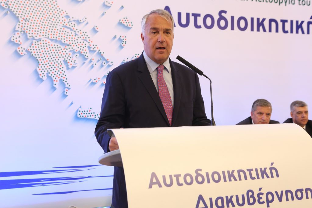 μ-βορίδης-ναι-στο-σπάσιμο-β-αθήνας-471324