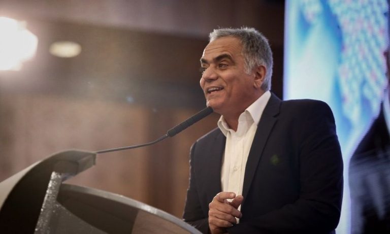 σκουρλέτης-ο-διάλογος-με-το-κιναλ-οφεί-484354