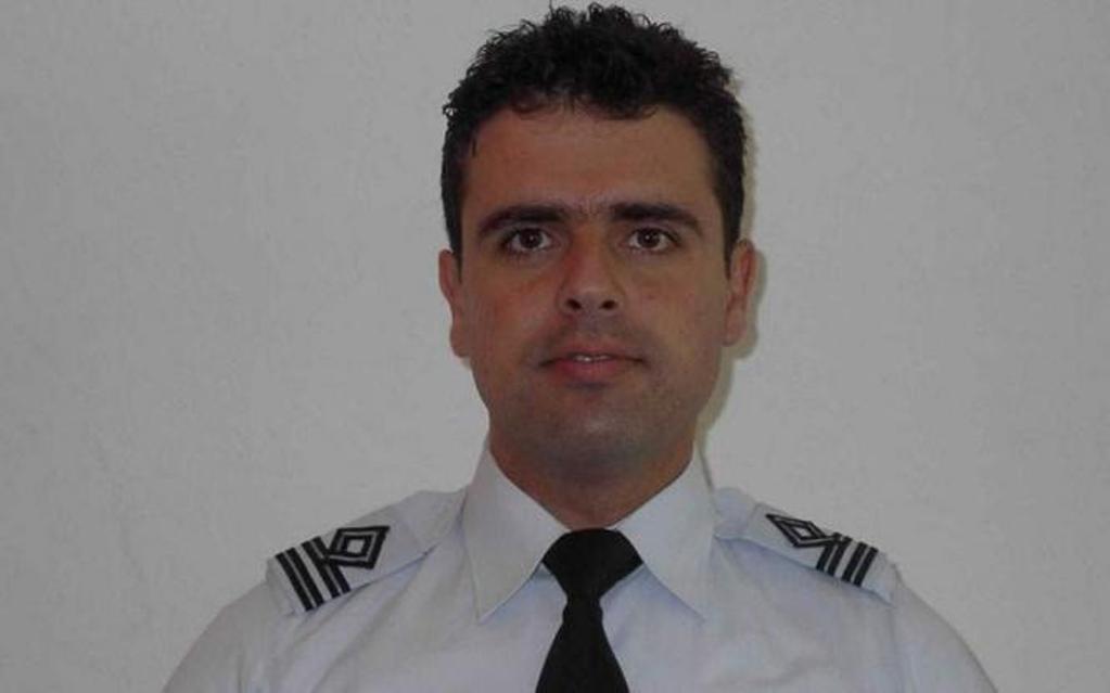 ο-νεκρός-πιλότος-έχει-δίδυμο-αδελφό-πο-525496