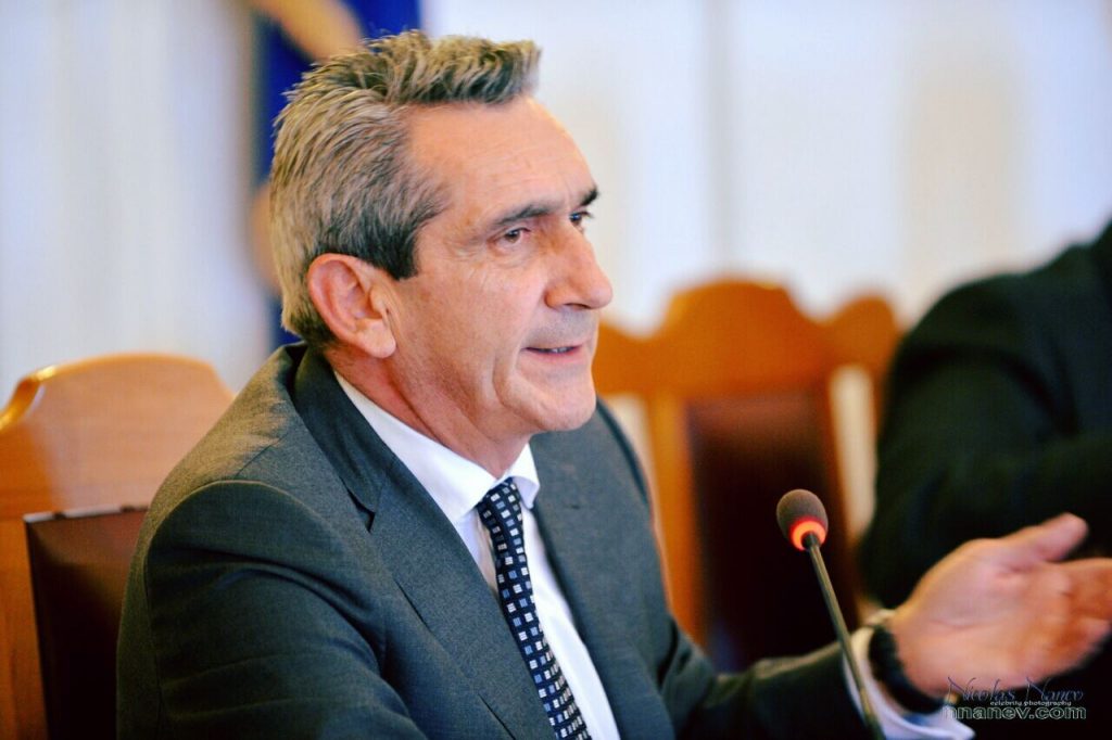 σε-διακοπή-συνεργασίας-με-την-alpha-bank-οδηγε-521556