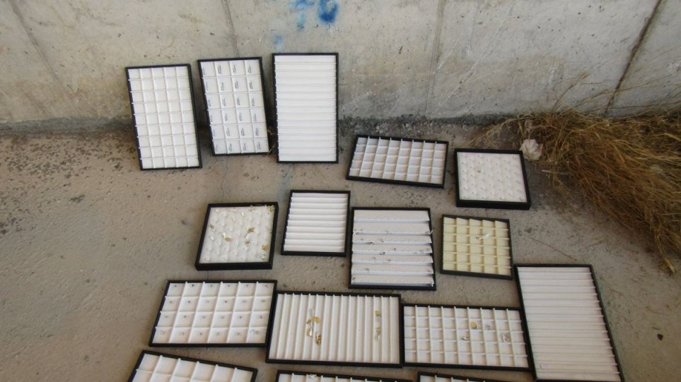 δραπέτης-ο-ληστής-κοσμηματοπωλείου-σ-537847