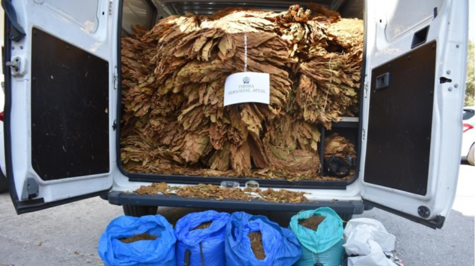 λαθρέμπορος-συνελήφθη-με-100-κιλά-καπνού-546489