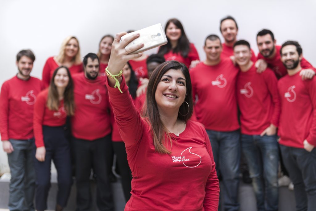 το-ίδρυμα-vodafone-και-10-νέοι-από-όλη-την-ελλάδα-542127