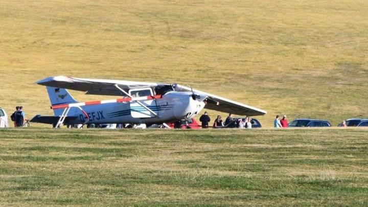 γερμανία-αεροσκάφος-cessna-έπεσε-σε-πλήθος-544442
