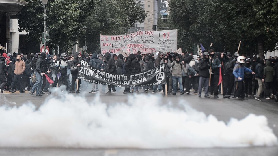 επεισόδια-στο-κέντρο-στην-πορεία-για-τ-563656