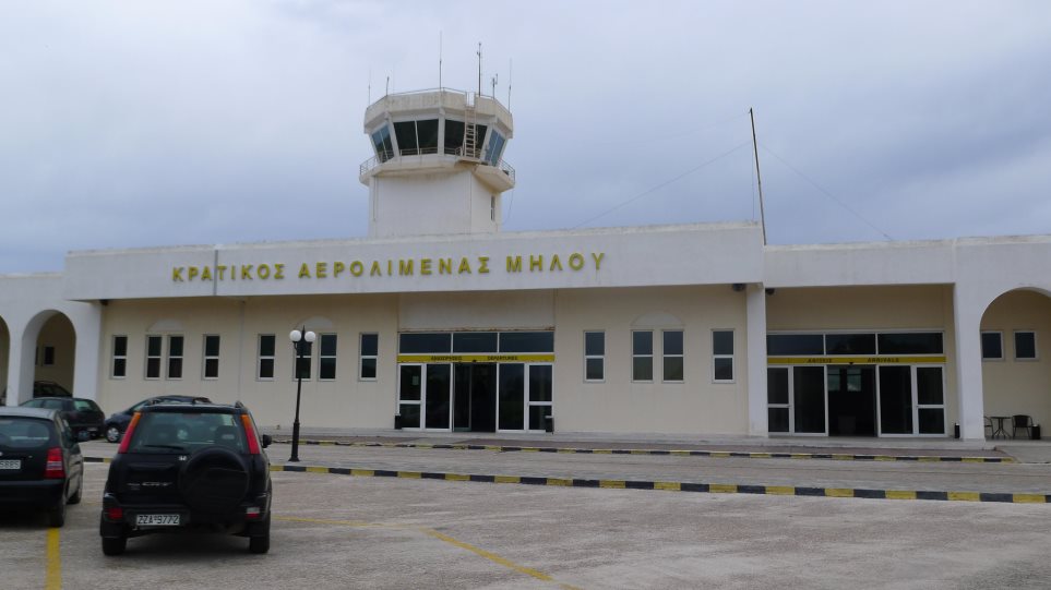 μήλος-ματαιώθηκε-η-πτήση-από-αθήνα-λόγ-569283