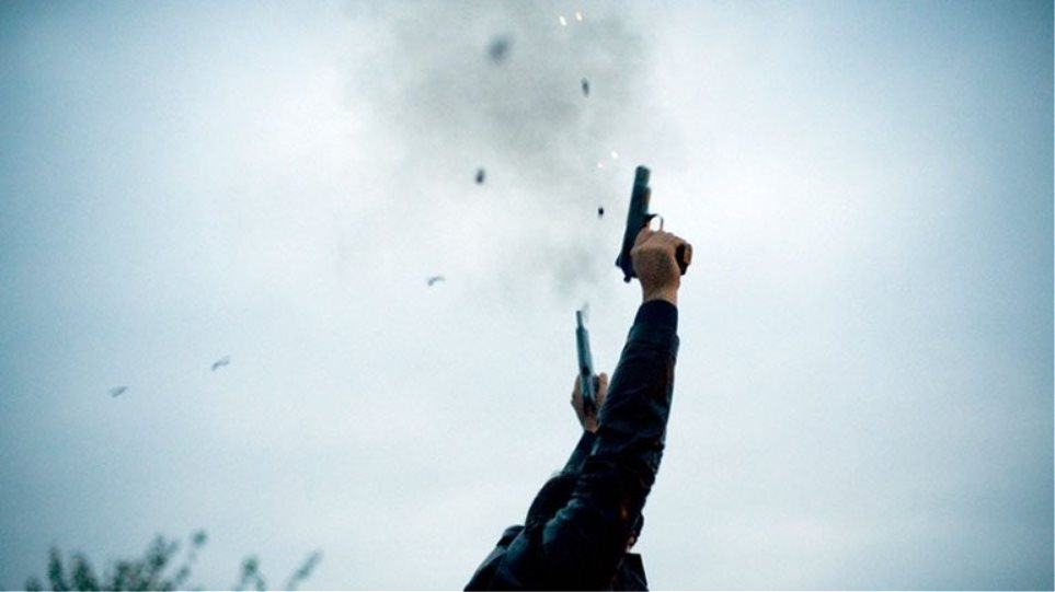 λοχίας-γάζωσε-δυο-σπίτια-με-μπαλωθι-572857