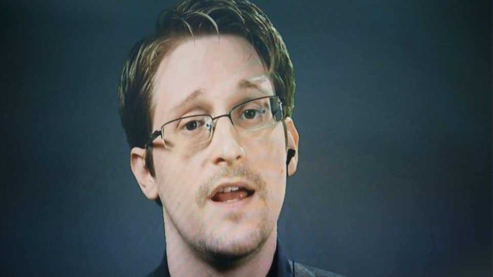 σνόουντεν-για-σύλληψη-ασάνζ-μαύρη-στι-614774