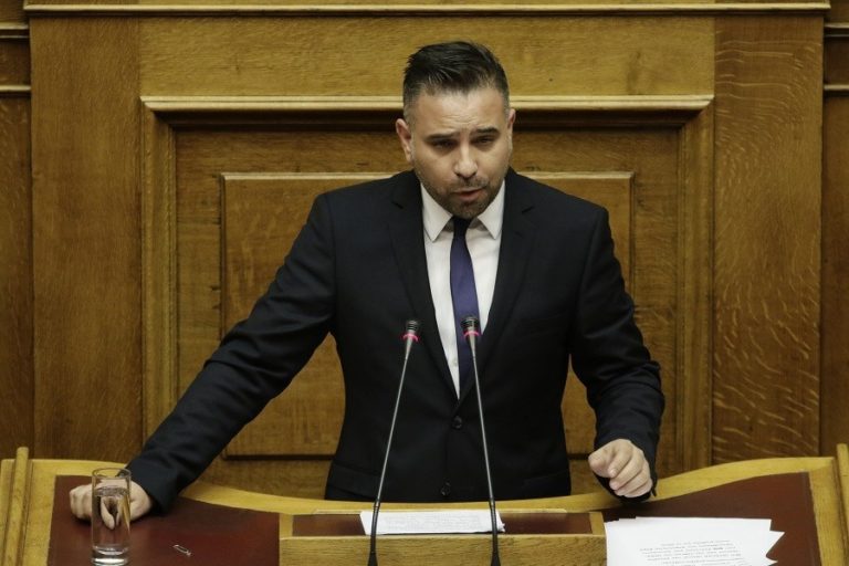 σε-τροχαίο-ατύχημα-ενεπλάκη-ο-βουλευτ-645620
