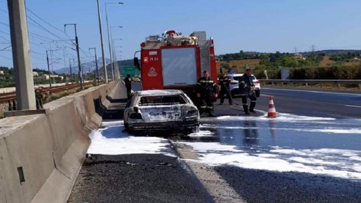 περιπολικό-το-όχημα-που-τυλίχθηκε-στι-639151