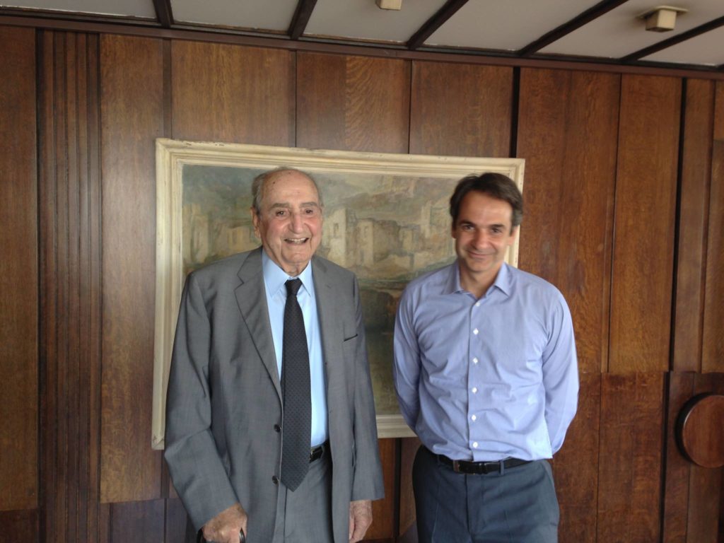 μητσοτάκης-η-σχέση-μου-με-τον-πατέρα-μο-646805