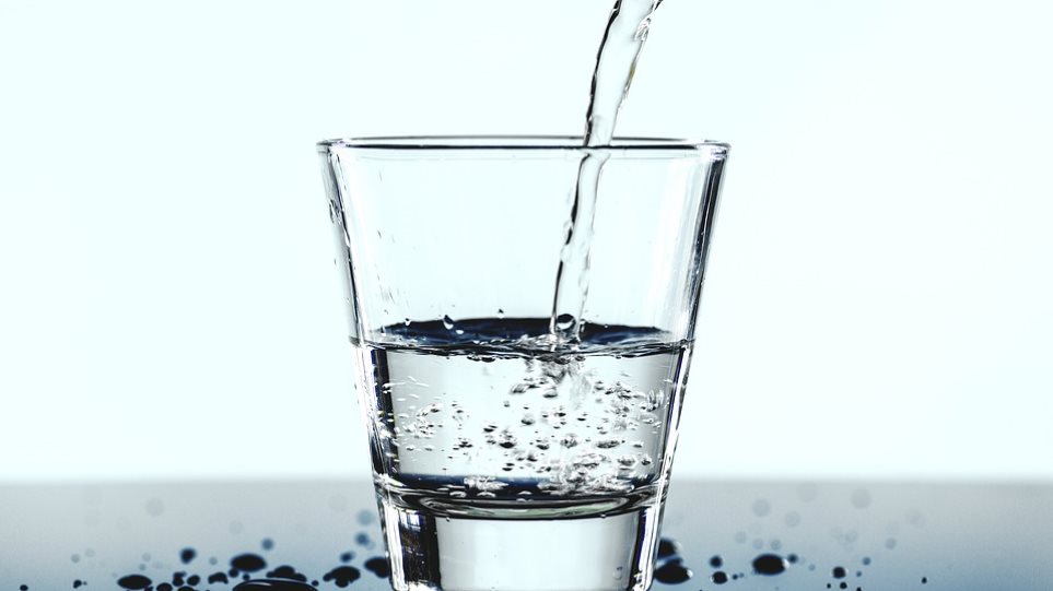 μήνυσε-αεροπορική-επειδή-της-αρνήθηκ-640217