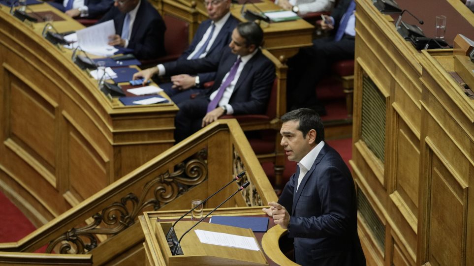 καρφί-τσίπρα-για-το-αριστερό-παρελθ-659515