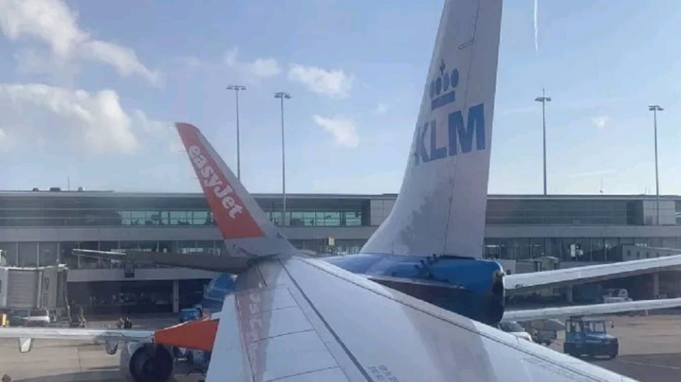 συγκρούστηκαν-αεροσκάφη-σε-αεροδρόμ-653038