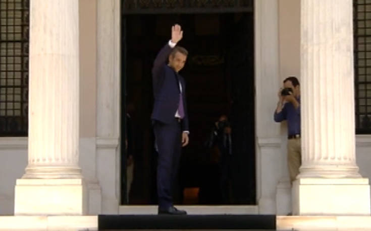 η-αποχώρηση-του-αλέξη-τσίπρα-από-το-μέγ-652487