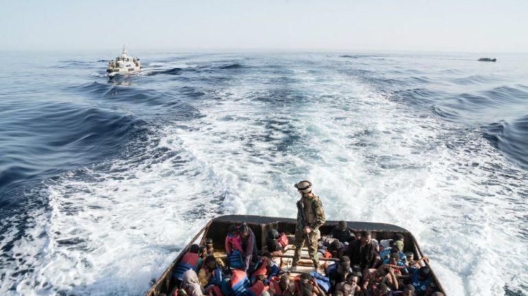 τυνησία-ανετράπη-σκάφος-με-86-μετανάστε-650682