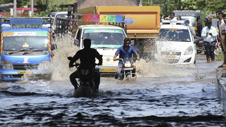 φονικός-μουσώνας-στην-ινδία-στους-184-οι-666931