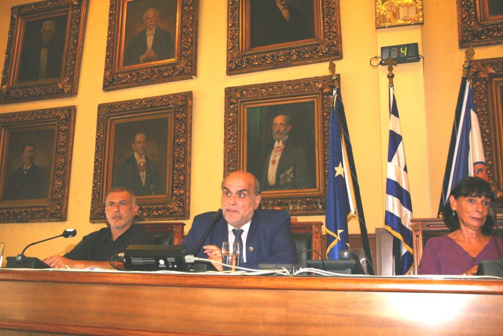 δήμος-πειραιά-ποιοι-στελεχώνουν-επιτ-675944