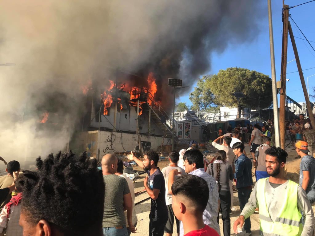 πυρκαγιά-στον-καταυλισμό-προσφύγων-σ-684670