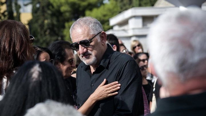 ράγισαν-καρδιές-ο-επικήδειος-του-πορτ-677444