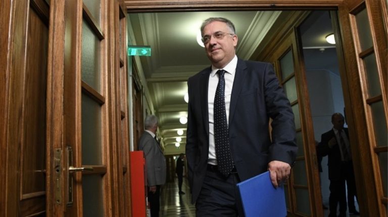 η-μυστική-αποστολή-του-τ-θεοδωρικάκ-674702
