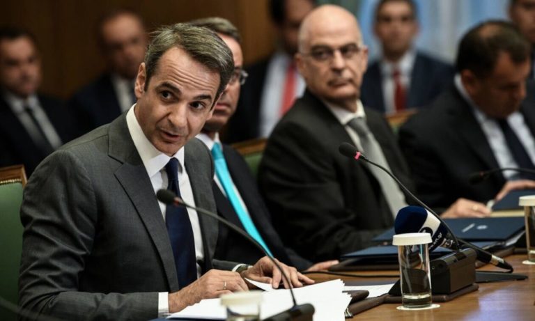 ανασχηματισμός-τι-αλλαγές-σκέφτεται-684343