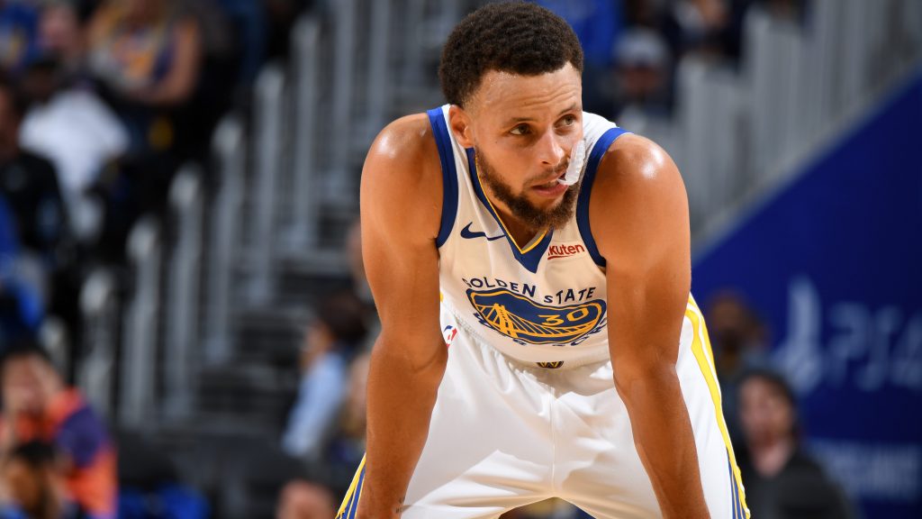 nba-έσπασε-το-χέρι-του-ο-στεφ-κάρι-696418