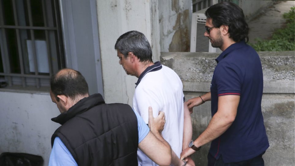 θεσσαλονίκη-έσπασαν-τα-ισόβια-για-τ-698015