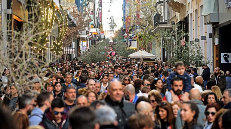 μόλις-8-εκατομμύρια-ο-πληθυσμός-της-ελλ-710917