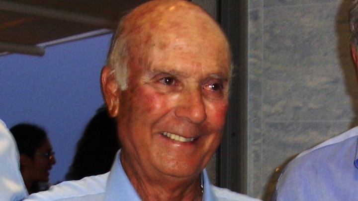 θλίψη-για-τον-βασίλειο-καμπουράκη-απε-708795