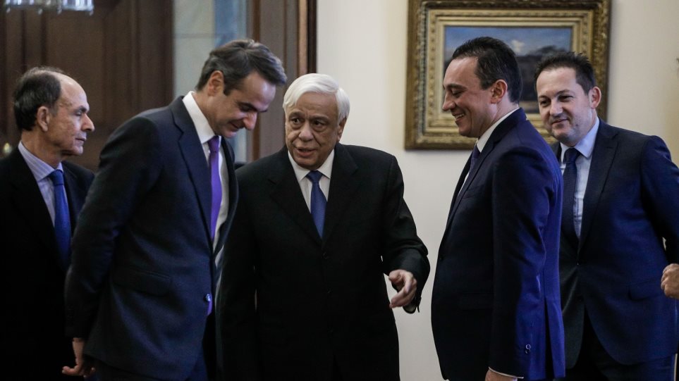 ορκίστηκε-ο-νέος-υφυπουργός-εξωτερικ-710838