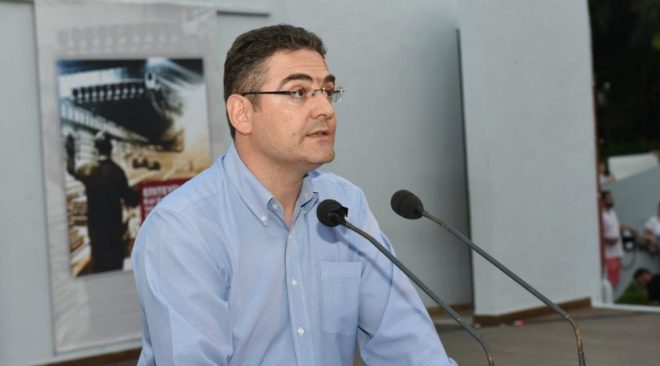 πρωτούλης-κομπρεμί-των-πατούλη-δούρ-726366