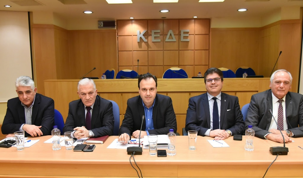 κεδε-πεδ-μια-νέα-σελίδα-για-την-τοπικ-725926