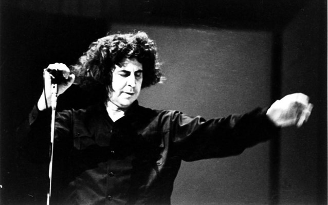 στ-αρναουτάκης-ο-μίκης-σημάδεψε-ανεξί-718893