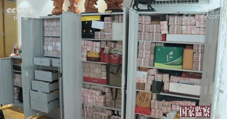 ανώτατος-δημόσιος-υπάλληλος-έκρυβε-σ-723778