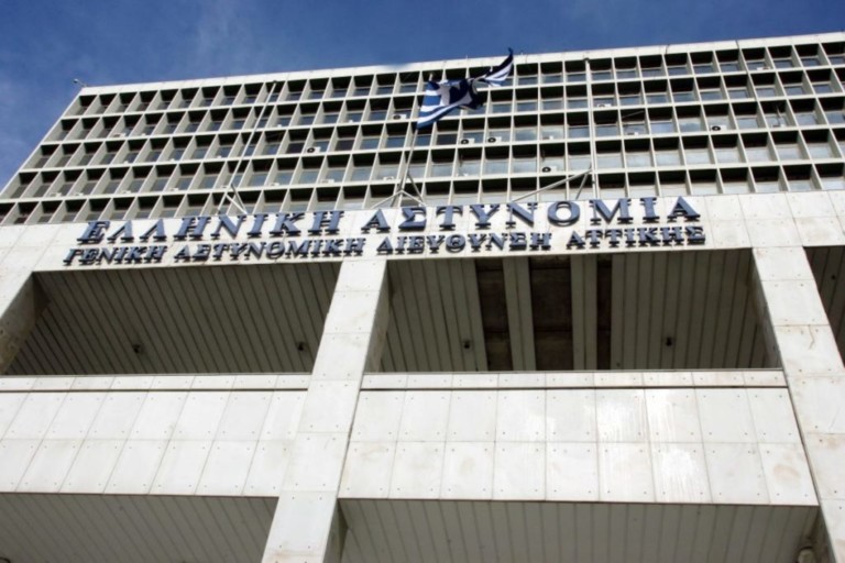 κολωνός-στο-μικροσκόπιο-367-συνομιλίες-821-740072