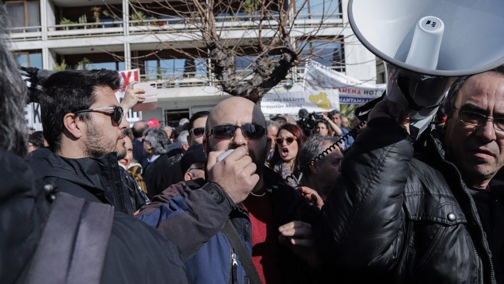 οι-νησιώτες-έδιωξαν-κασιδιάρη-και-λαγ-734932
