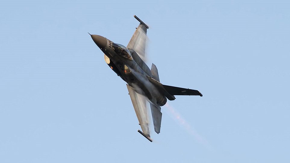 τουρκικά-f-16-πέταξαν-πάνω-από-οινούσσες-754191