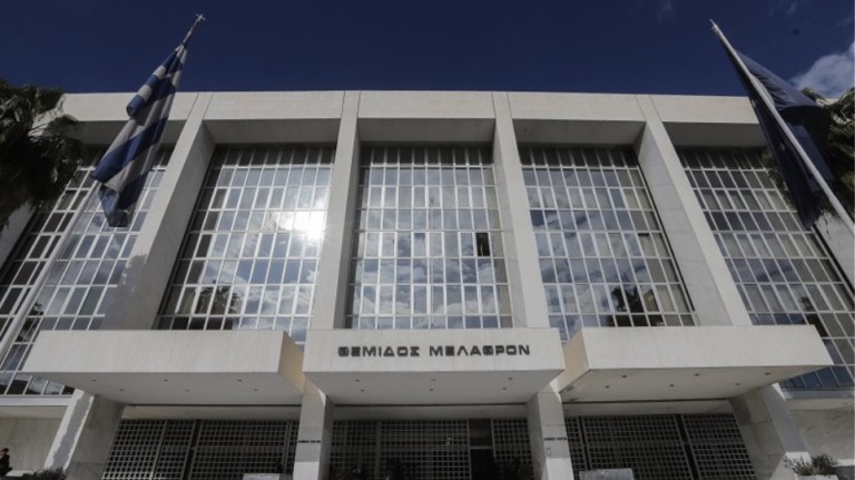αποχωρούν-από-το-δικαστικό-σώμα-26-ανώτα-753893