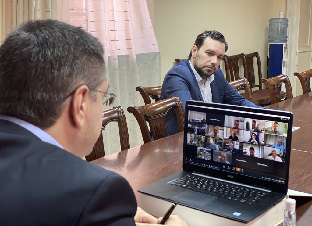 τηλεδιάσκεψη-των-13-περιφερειαρχών-με-τ-773109