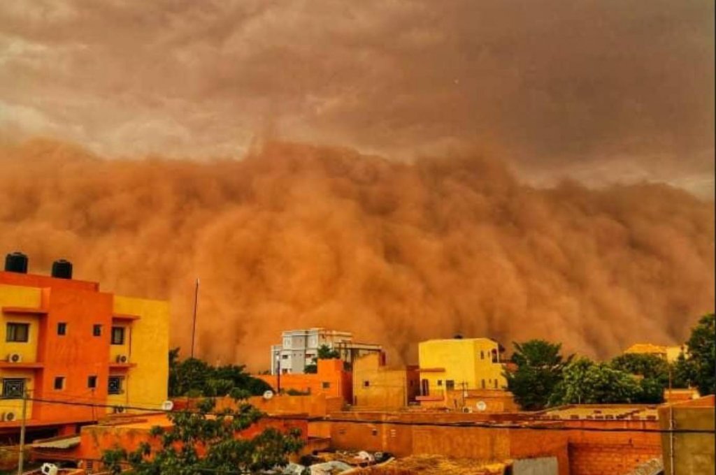 viral-τεράστια-αμμοθύελλα-έπνιξε-την-πρ-773014